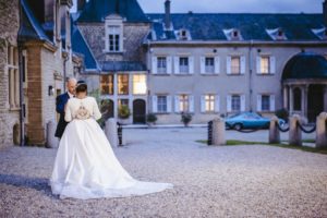 couple en pleine discussion - mariage Rhône
