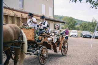 arrivée mariage en calèche