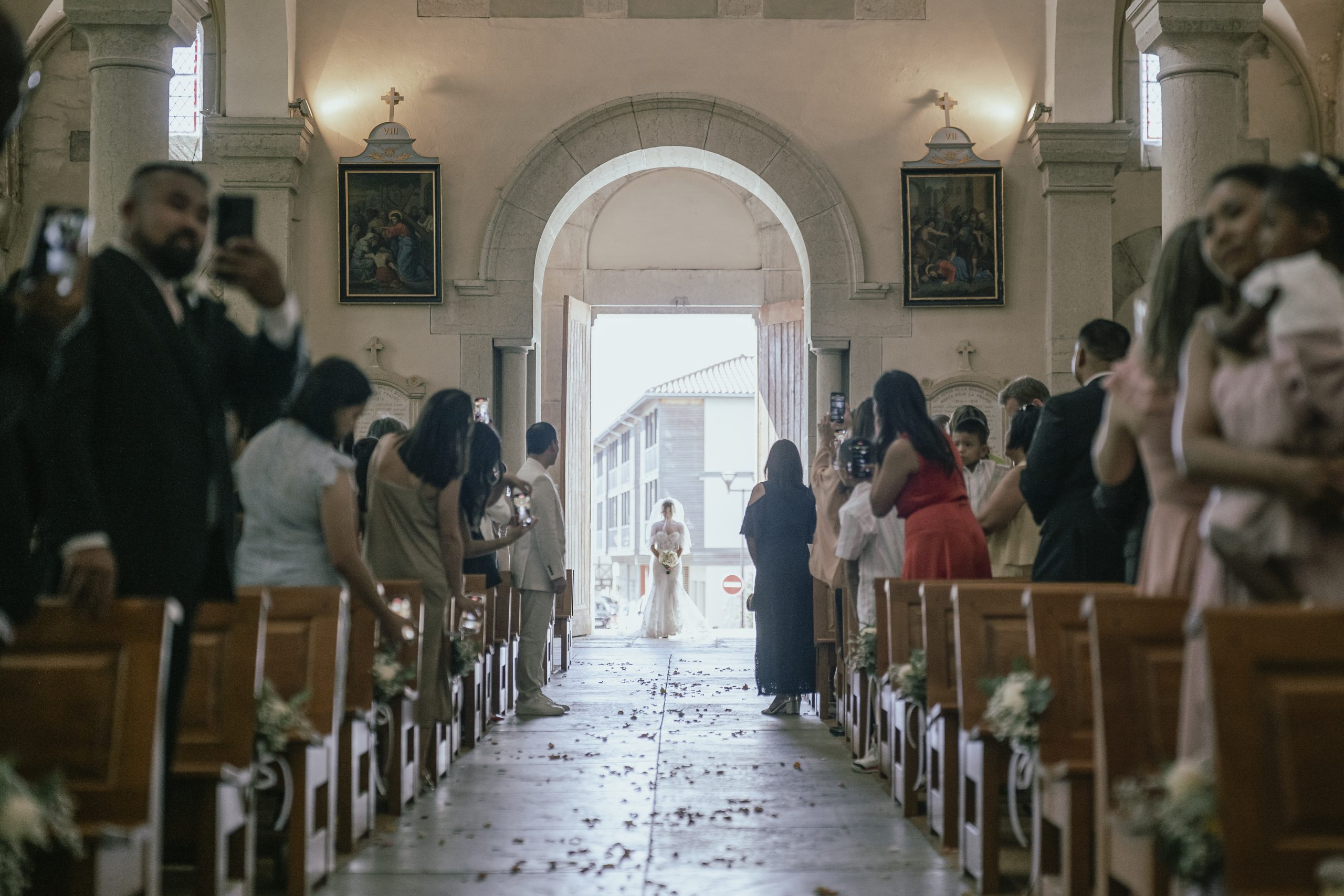 entrée de la mariée église