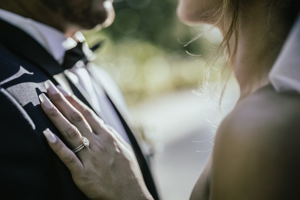 séance couple bague de mariage